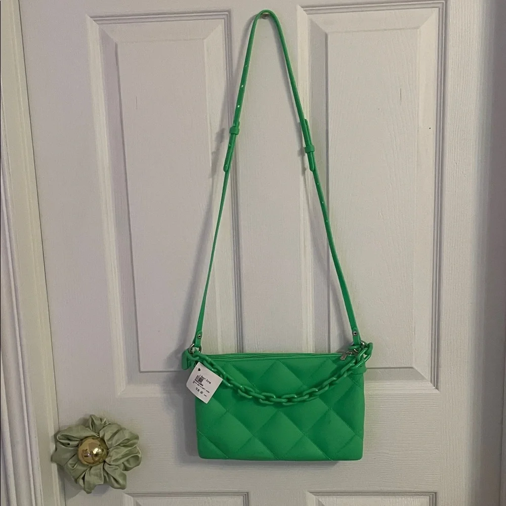 💚 PETITE JOLIE💚 Green Quilted Shoulder BAC - Picture 3 of 10